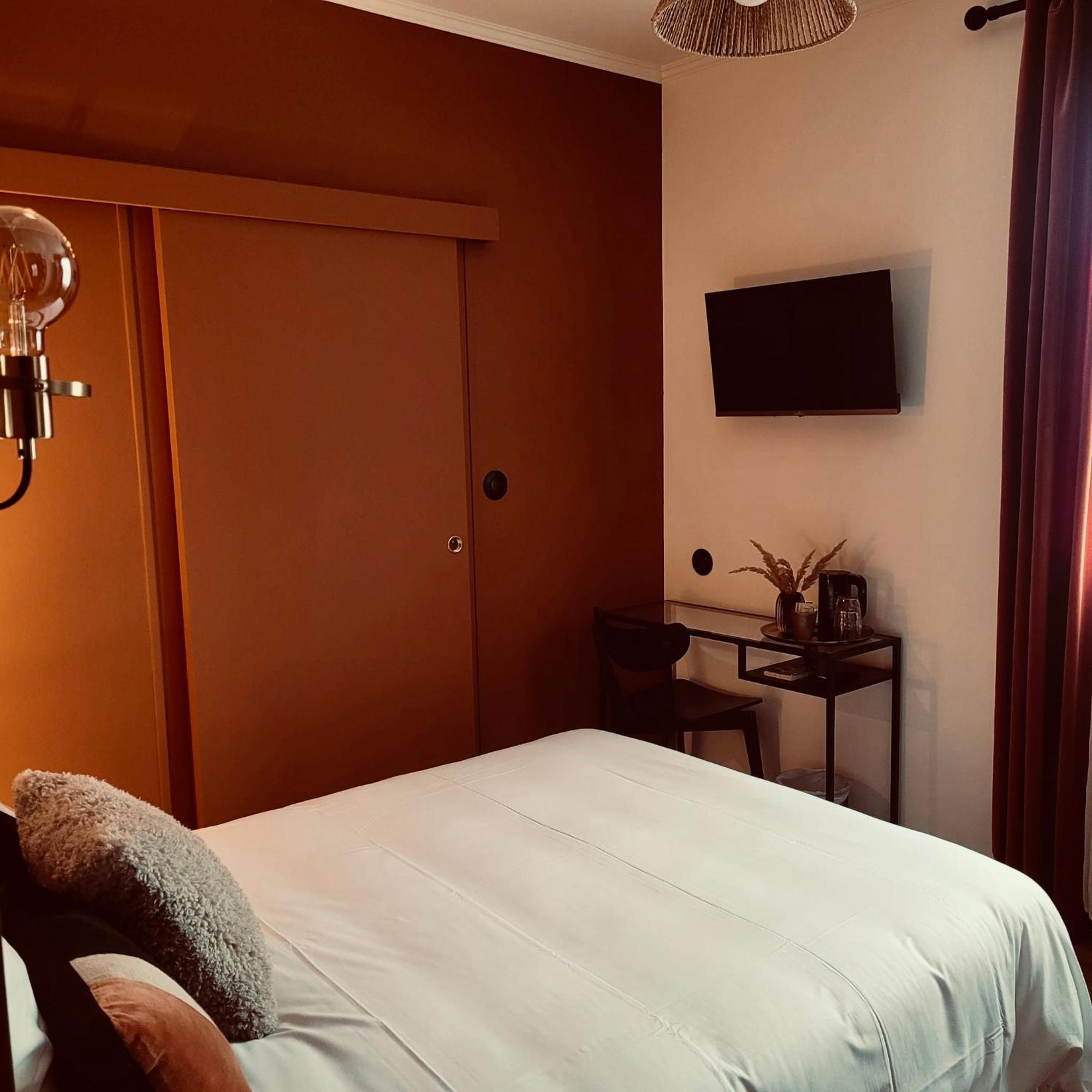 Hotel Rive Sud Шинон Экстерьер фото