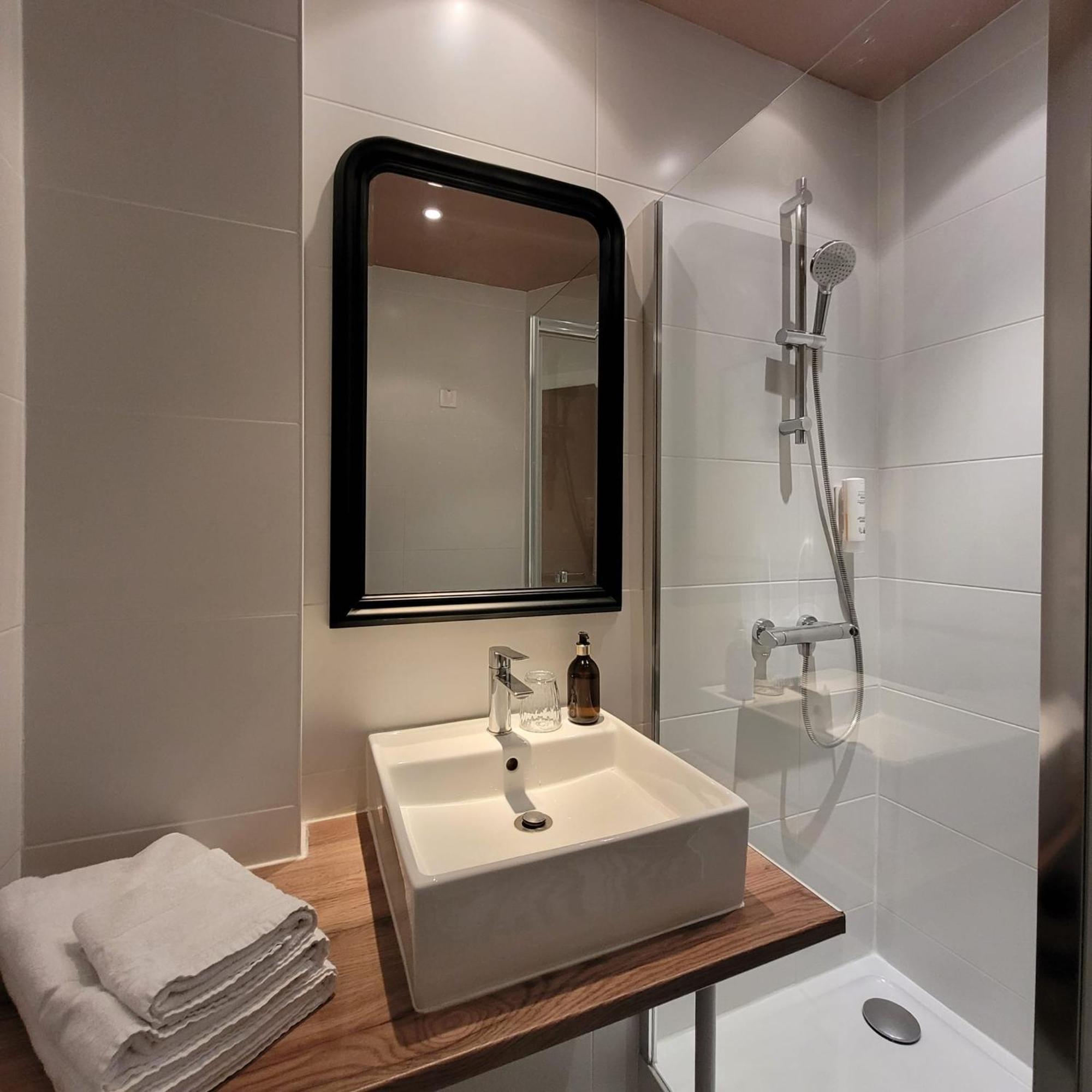 Hotel Rive Sud Шинон Экстерьер фото