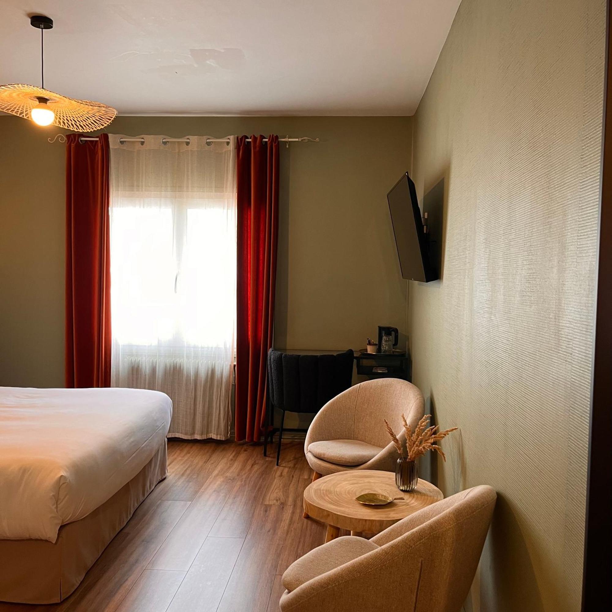 Hotel Rive Sud Шинон Экстерьер фото